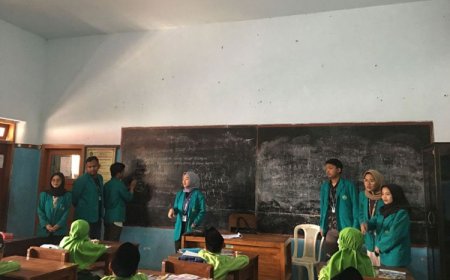 KSM-T Kelompok 61 Unisma Malang Edukasi Menabung Sejak Dini di MI Hasyim Asy'ari Dusun Nanasan