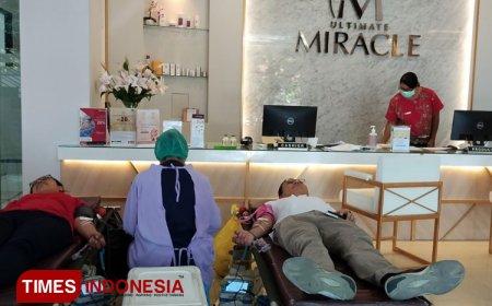 Miracle Ultimate Denpasar Gelar Donor Darah Menyambut Hari PMI