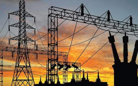 DPR RI Sebut Kerja Sama Ekspor Listrik EBT ke Singapura Salah Fokus