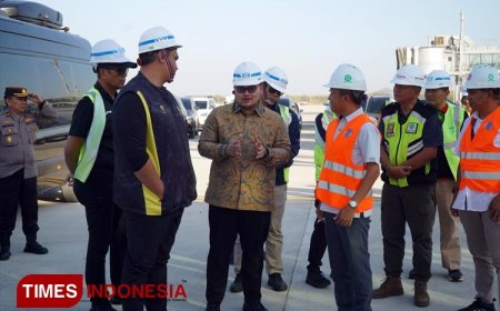 Menpora dan Bupati Kediri Cek Pembangunan Bandara dan Stadion agar Sesuai Target