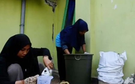 Kembangkan Agribisnis, Tim PKMK UNIPMA Sulap Kulit Kakao untuk Pupuk Organik