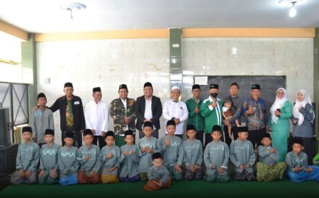 Founder RSU Wajak Husada Malang Puguh Wiji Pamungkas Gelar Khitan Massal se&#45; Malang Raya