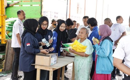 Pemkot Kediri Bersama Bulog Kediri Gelar Operasi Pasar Beras Untuk Kendalikan Inflasi Daerah