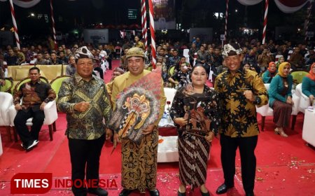Pangdam V Brawijaya Bersama Korem 084/BJ, Menyatu dalam Kecintaan TNI pada Budaya Wayang
