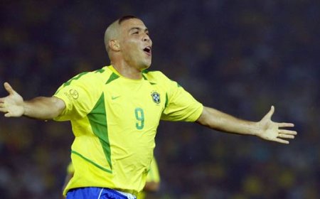 Profil Biodata Ronaldo Nazario: Legenda Sepak Bola yang Menginspirasi Generasi Muda