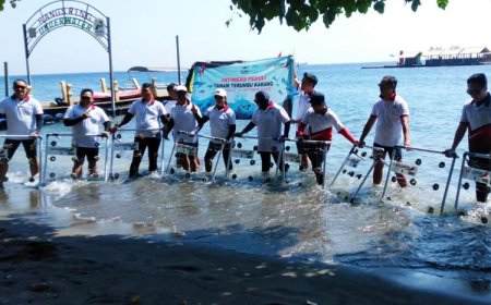 Jatimers Communities Big Wave Aksi Tanam Terumbu Karang di Bangsring Underwater