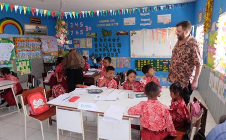 Kelas Rangkap di Lereng Bromo Dijadikan Tujuan Wisata Pendidikan