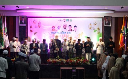Kontempelasi Gerakan Revolusioner Sang Nabi di Unira Malang