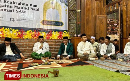 Malam Keakraban dan Peringatan Maulid Nabi Muhammad SAW di Pondok Manbaul Ulum Malang