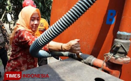 7.128 Jiwa Terdampak Kekeringan, Dharma Wanita Persatuan Sleman Dropping Air Bersih