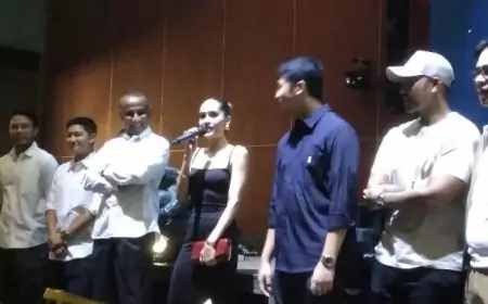 Cinta Laura Hadirkan MIDAZ Senayan Golf Bisnis Barunya Hiburan dan Kuliner