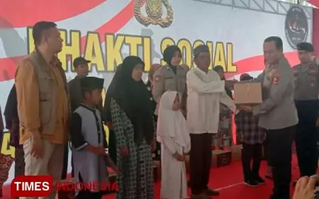 KaOps Nusantara Cooling System 2023-2024 Serahkan 1500 Bantuan Sembako