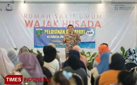 Puguh Wiji Pamungkas Founder RSU Wajak Husada Malang Gelar Safari KB Gratis