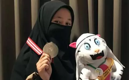 Mahasiswi UIN Malang Raih Juara Kedua Debat Bahasa Arab di Ajang Porsi Jawara