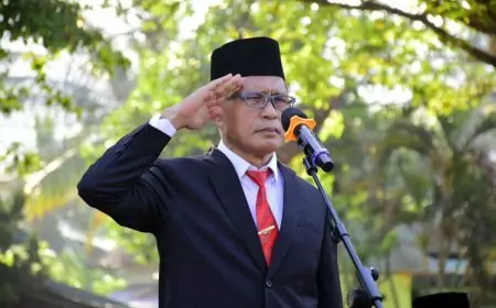 Peringati Hari Pahlawan, Sekda Kota Gorontalo Ajak Masyarakat Memerangi Kemiskinan dan Kebodohan