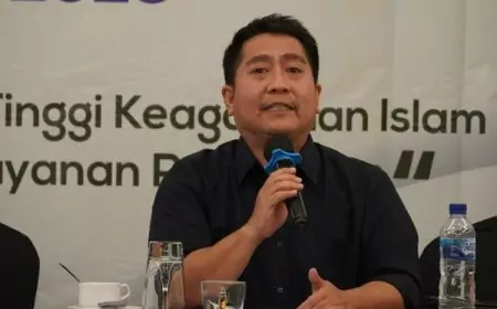 Permudah Guru di Pelosok Bisa Kuliah, Kemenag Buka Universitas Islam Siber