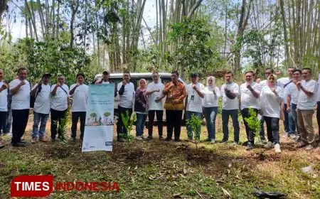 BRI Sutoyo Malang Jalankan Program BRI Menanam 2023 di Desa Toyomarto