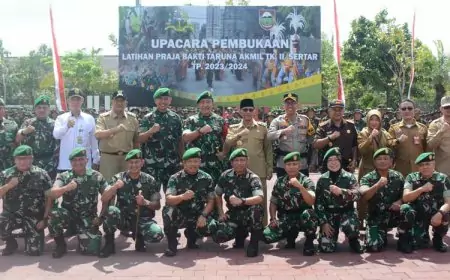 Gubernur Akmil Buka Latihan Praja Bakti Taruna Akademi Militer di Boyolali
