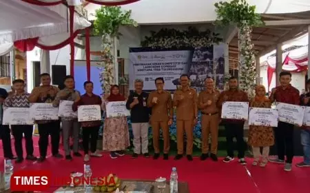 Pj Bupati Tulungagung Bersama Polbangtan Malang Berikan Stimulus Hibah