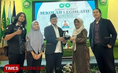 DPM FT Unisma Malang Gelar Semiar Sekolah Legislatif