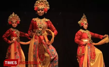 UKM Komunitas Teater Unisma Malang Menjadi Penyaji Pentas Keliling di Universitas Negeri Surabaya