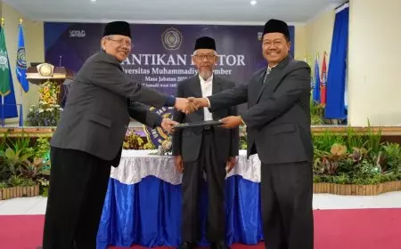 Hanafi Nahkodai Unmuh Jember Kedua Kalinya, PP Muhammadiyah: Niatkan Fastabiqul Khairat