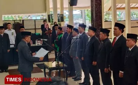 Bermasalah, Pj Bupati Bondowoso Kembalikan 8 Kepala OPD ke Posisi Semula