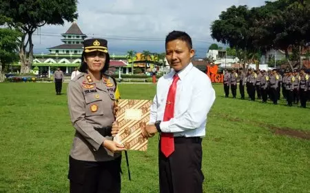 Gagalkan Percobaan Pembunuhan, Brigadir Helmi Dapat Penghargaan
