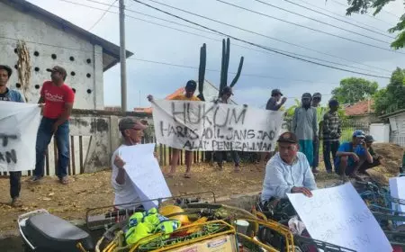 Puluhan Abang Becak Probolinggo Harap PN Jaksel Kabulkan Gugatan Praperadilan Firli