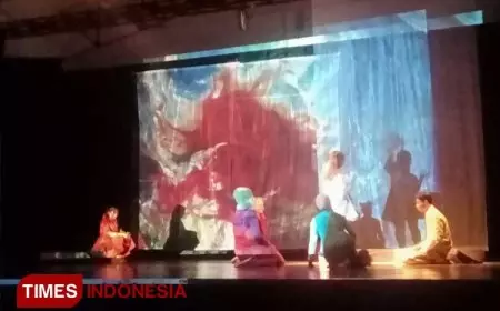 Tong Kosong, Pentas Teater dengan Pesan Mendalam untuk Para Pemimpin