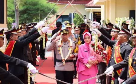 Welcome and Farewell Parade Warnai Sertijab Kapolres Magetan