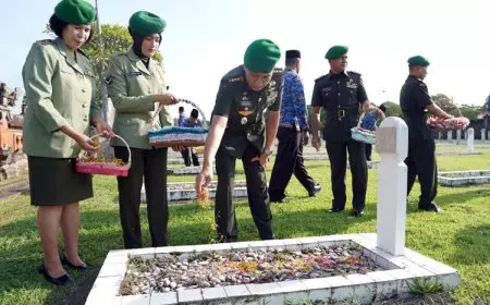 Cara Kapendam IX/Udayana Peringati HUT Penerangan TNI AD