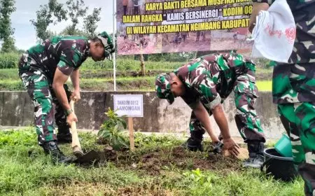 Kamis Bersinergi: Langkah Nyata Kodim 0812 Lamongan dalam Menjaga Lingkungan