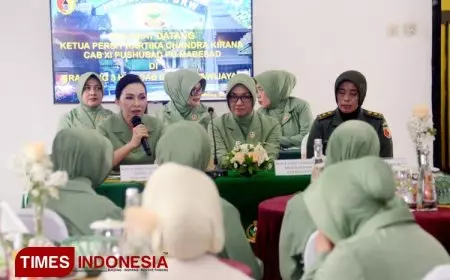 Dihadapan Anggota, Ketua Persit KCK Cab XI Pushubad PG Mabesad Tekankan Netralitas Pemilu 2024