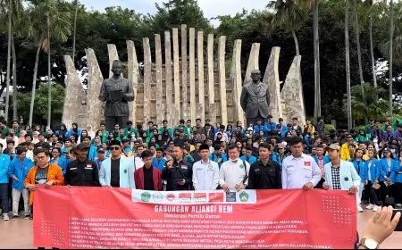 Kumpulan Ribuan Mahasiswa Bersama Aliansi BEM PTNU Se-Nusantara Siap Menjaga Pemilu Aman dan Damai