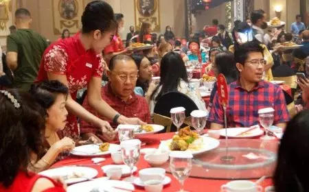 Rayakan Imlek di Aston Banyuwangi, Dapat Voucher Menginap Gratis