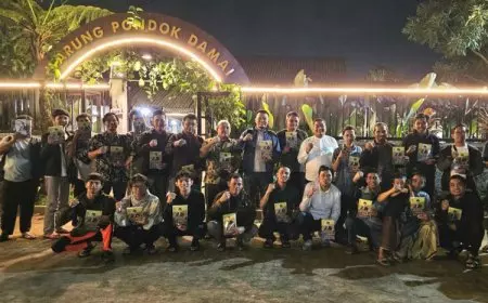 Buku Makmur dan Mulia dari Desa, Gagasan Puguh Wiji Pamungkas Berdayakan Masyarakat Lokal