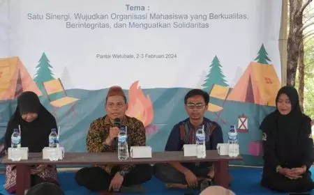 STKIP PGRI Pacitan Gelar LKMM-TD di Pantai Watubale