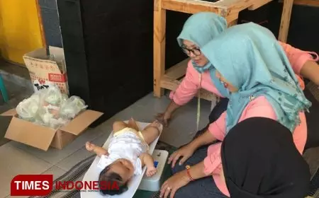 Mahasiswa KKN-T MBKM Kelompok 31 UNIPMA Sosialisasi Pencegahan Stunting di Posyandu Dusun Tangar