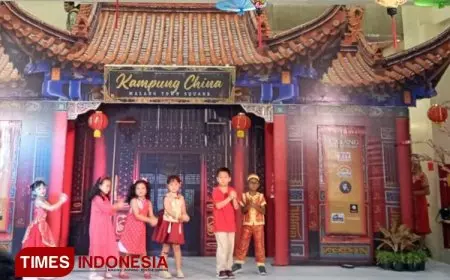 Siswa See Me Grow Tampil Mengaskan di Perayaan Imlek Matos