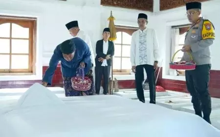 Jelang Hajatan Ultah ke-279, Pemkab Pacitan Ziarah Makam Para Pendiri