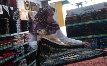 Bursa Sajadah Cibubur Kembali Beroperasi, Siap Melayani Kebutuhan Ramadan dan Ibadah Haji Umroh