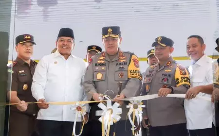 Kapolda Riau Resmikan Lapangan Tembak Terbaik Se&#45;Riau Dan SPKT Saat Kunker Ke Polres Siak