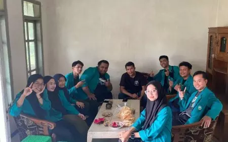 Pendampingan Edukasi Pembukuan Keuangan Digital KSM-T Unisma Malang pada UMKM di Dusun Pohkecik