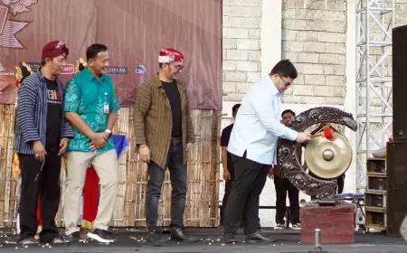 Tingkatkan Ekonomi dan Pariwisata, Bupati Kediri Buka Festival Kuno Kini
