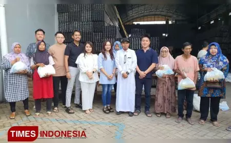 Junjung Toleransi Beragama, Pengusaha Muda Probolinggo Bagikan Sembako Ramadan