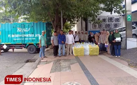 PT MNJ, Majelis Ar-Rohimin dan LPM Suramadu Bagikan 3000 Paket Takjil
