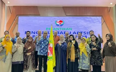 Dekan FP UWG Malang Hadiri Pelantikan Pengurus APTSIPI di Cianjur