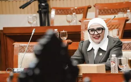 Band Sukatani Minta Maaf Buntut Lagu ‘Bayar Polisi’, Anggota DPR: Itu Kritik Masukan, Masih Banyak Polisi Baik