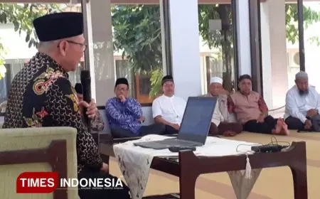 Manfaat Puasa dari Perspektif Medis jadi Tema Pengajian Jumat Pagi Masjid Al Farabi UWG Malang